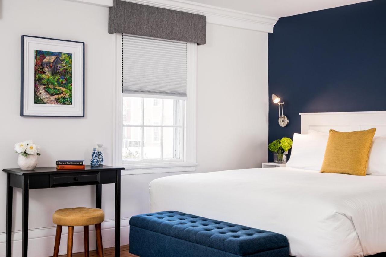 Martin Hill Inn Portsmouth Esterno foto