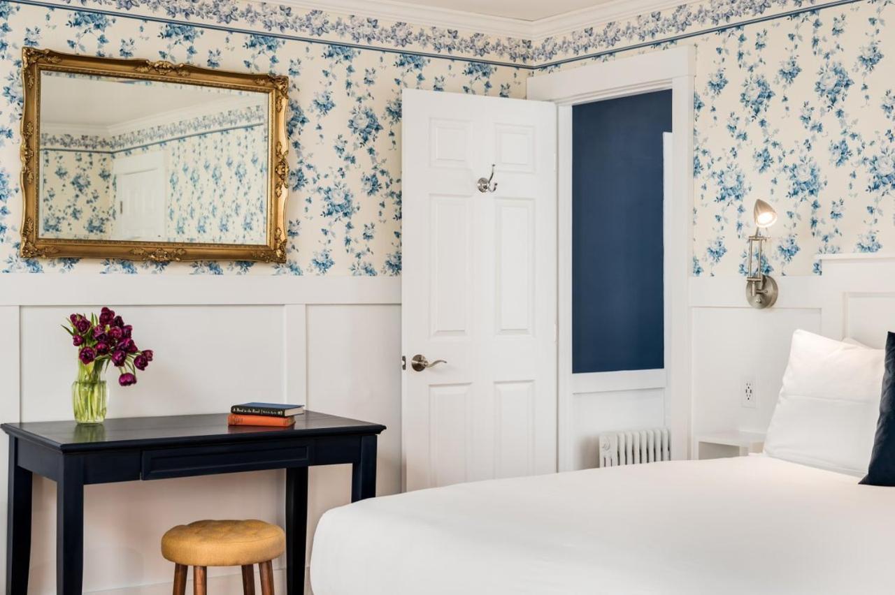 Martin Hill Inn Portsmouth Esterno foto