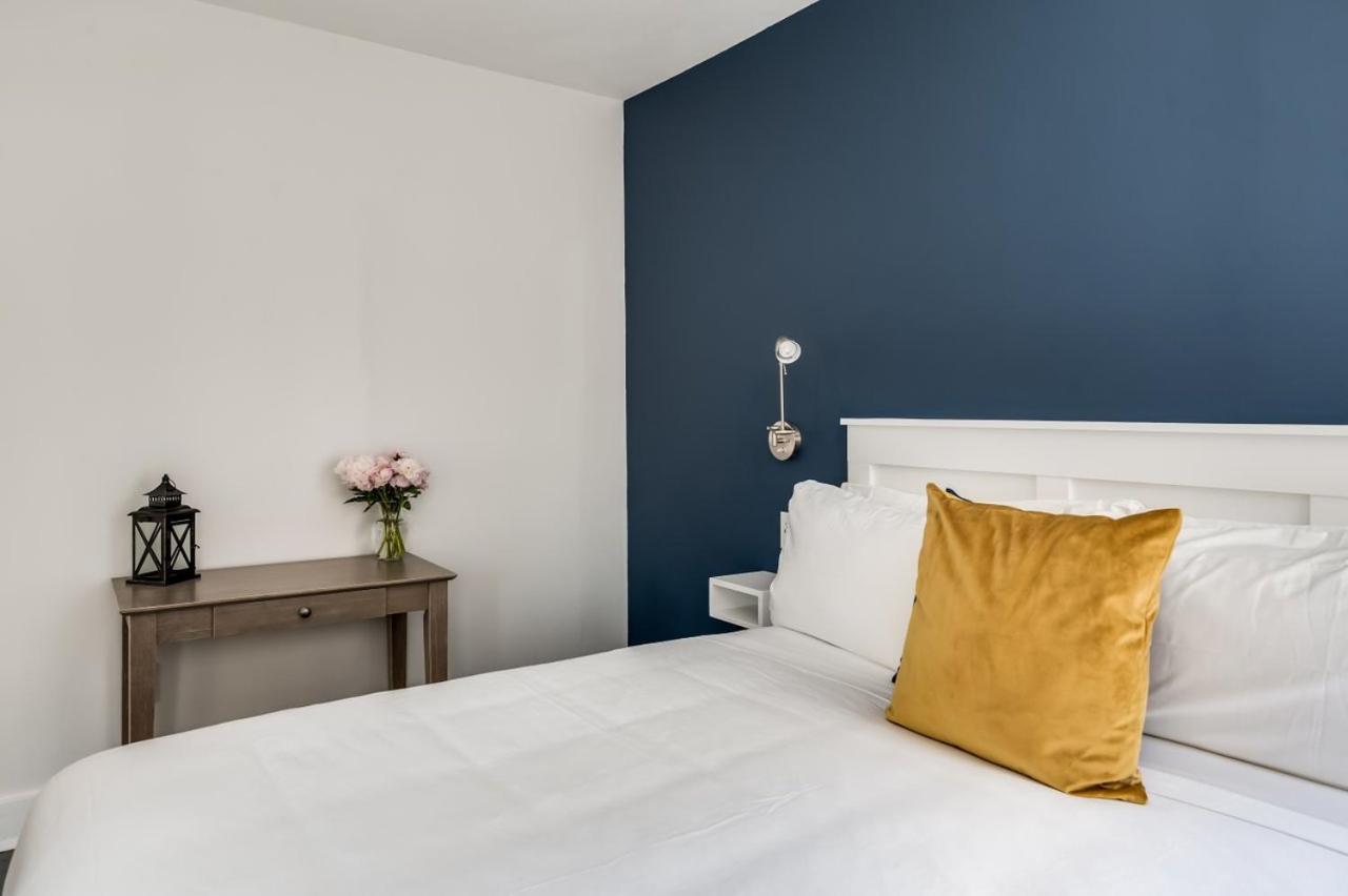 Martin Hill Inn Portsmouth Esterno foto